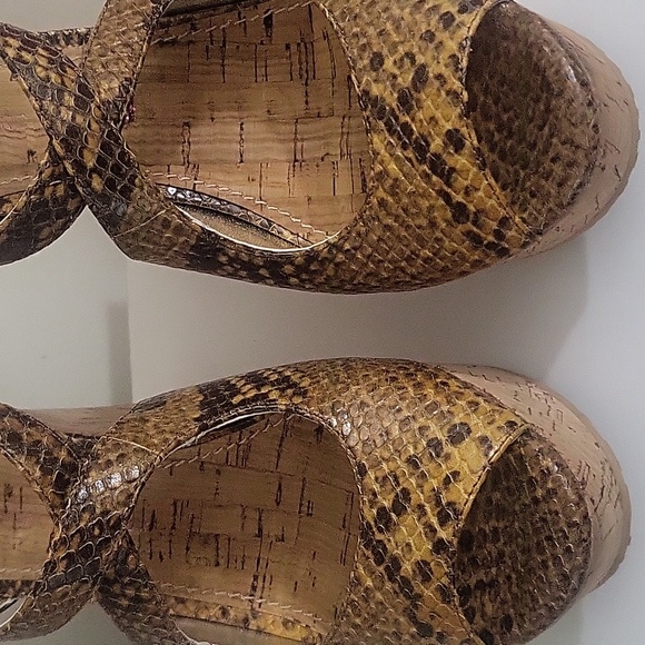 Elaine Turner Python Wedge Sandals - Picture 4 of 7